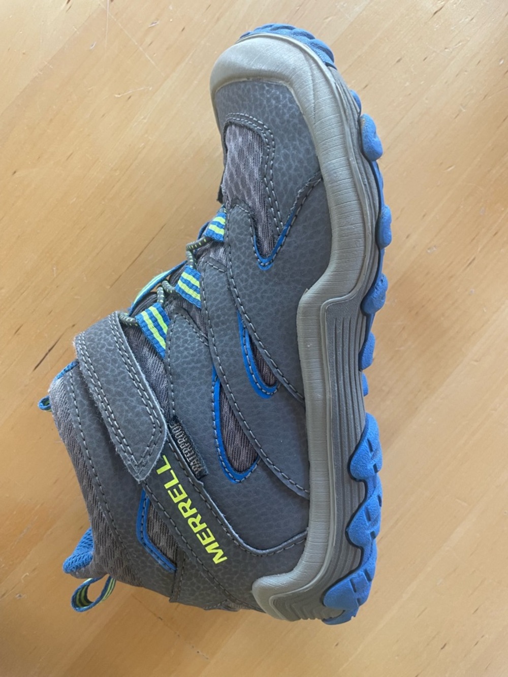 Merrell Chameleon Hiking Boots Trail Shoes Waterproof Kids Size 13.5 - Picture 4 of 11